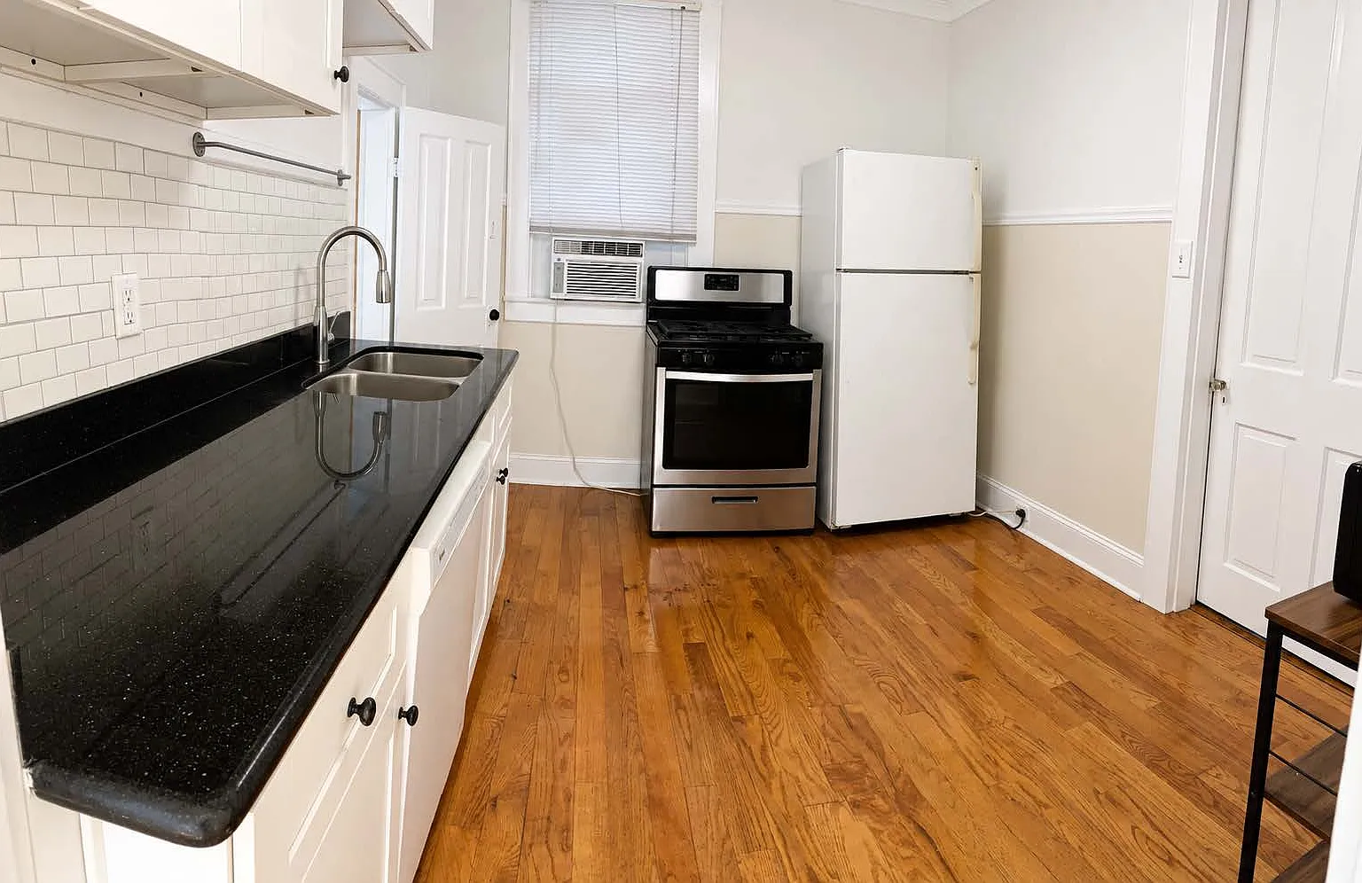 2 bed, $1,500 — Photo 1