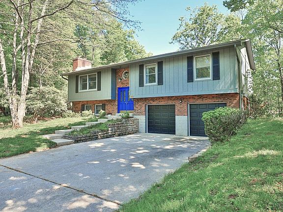 2nd image of 968 Hollow Creek Dr