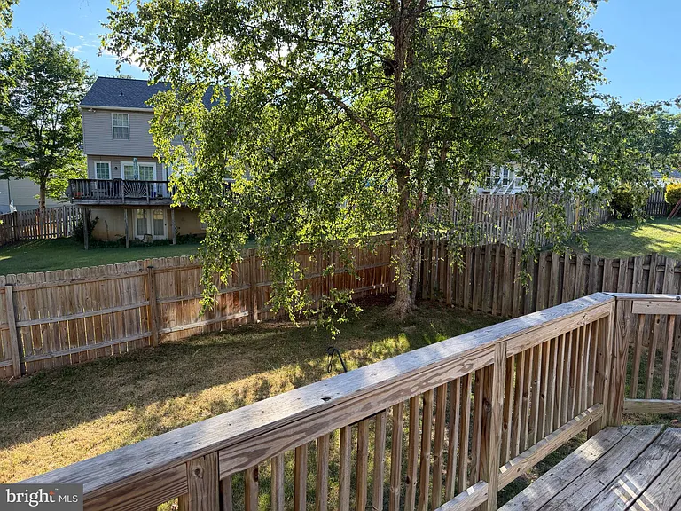 50 Dorothy Ln — Photo 26