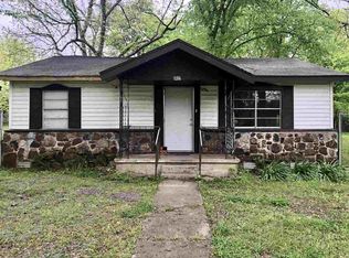 1407 Lester St, Newport, AR 72112