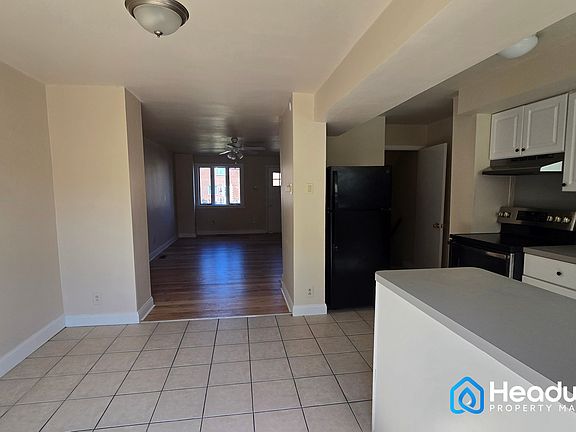 4th image of 804 Grant Rd