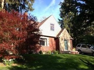 709 Woods Rd, Vestal, NY 13850