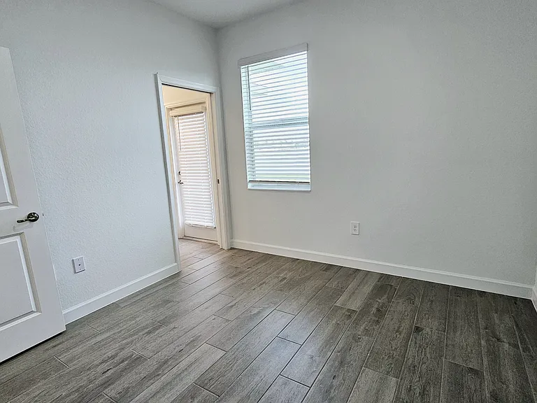 15198 Jadestone Dr — Photo 14