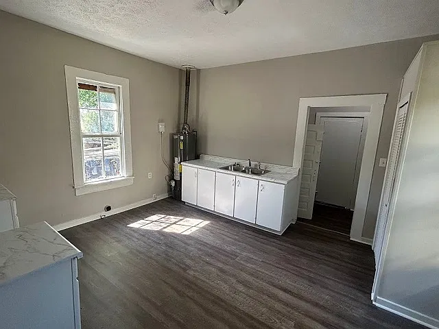 1 bed, 880 sqft, $759 — Photo 3