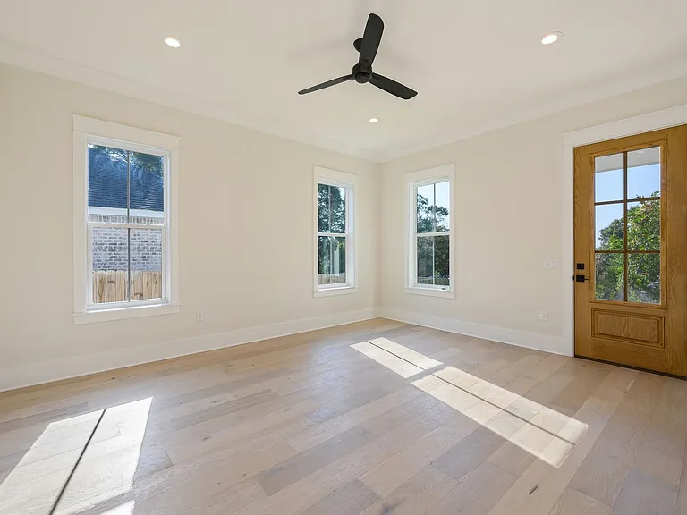 289 Glen Ave — Photo 23