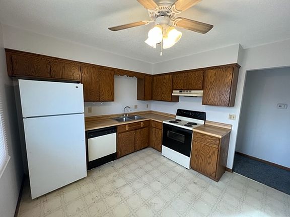 3rd image of 2289 11th Ave E #N