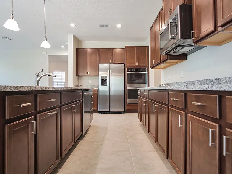 1419 Eucalyptus Way — Photo 11