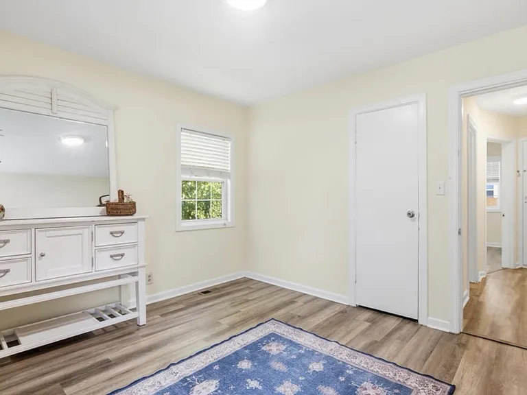 427 Harris Pl — Photo 7