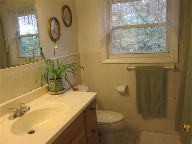 139 Gould St — Photo 10