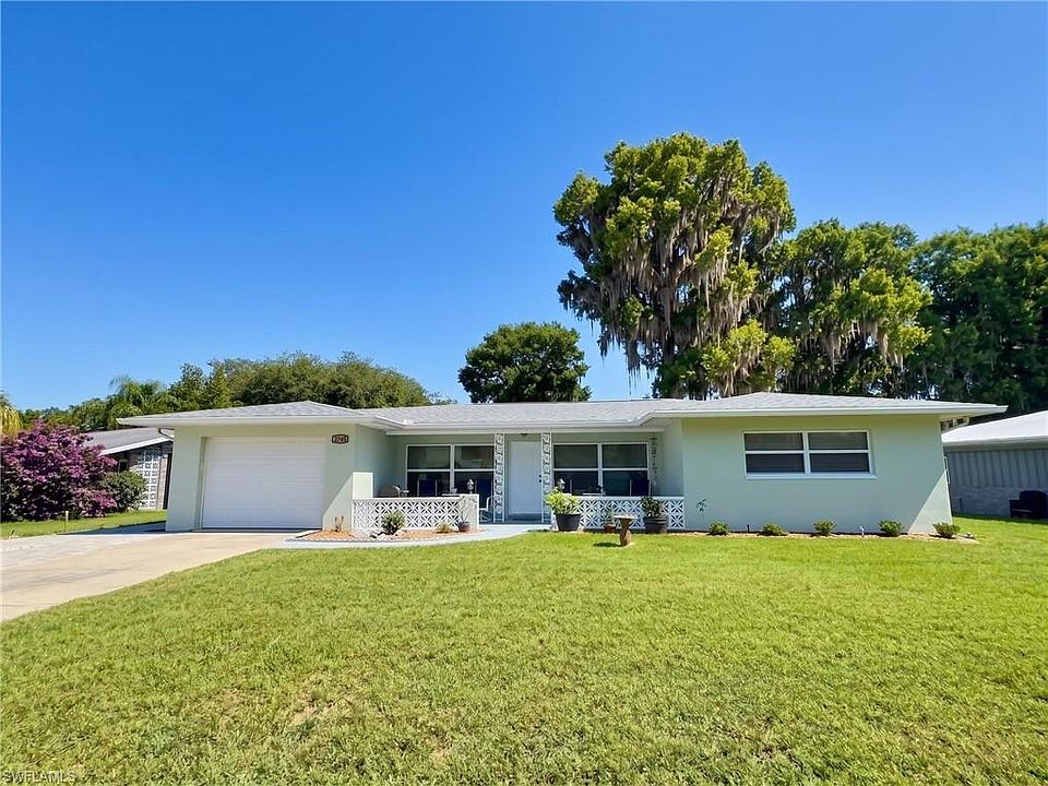 1st image of 1745 S Paradise PT
