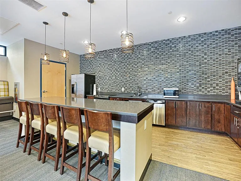 Third North Apartments — Photo 47
