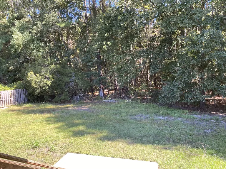1540 Bradley Blvd — Photo 5