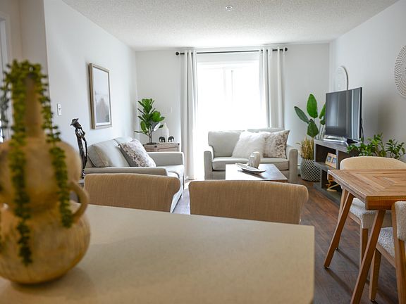 4th image of 155 Edwards Dr SW #114