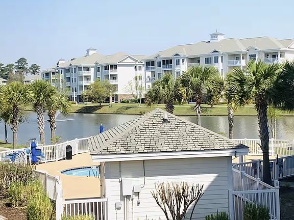 2nd image of 4895 Luster Leaf Cir APT 105