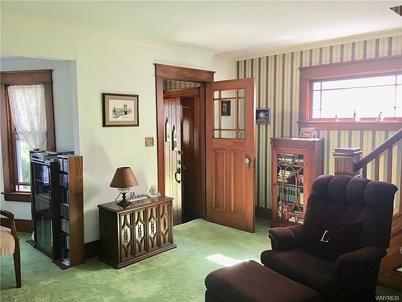 2nd image of 333 Argonne Dr