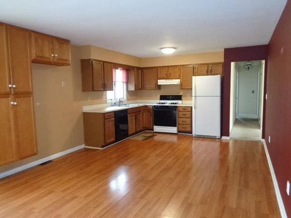 5th image of 116 Ramblewood Dr
