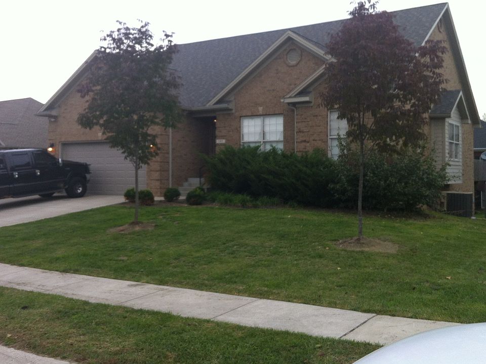 1st image of 105 Goring Ln