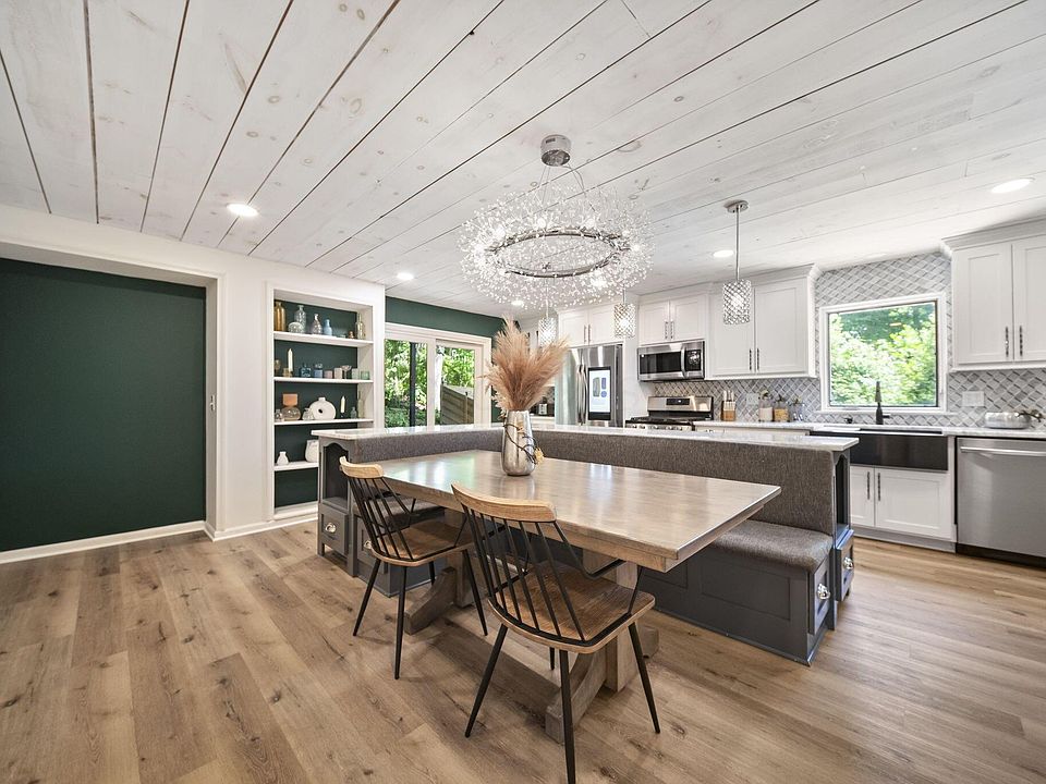 1st image of 288 Bridle Path Ln