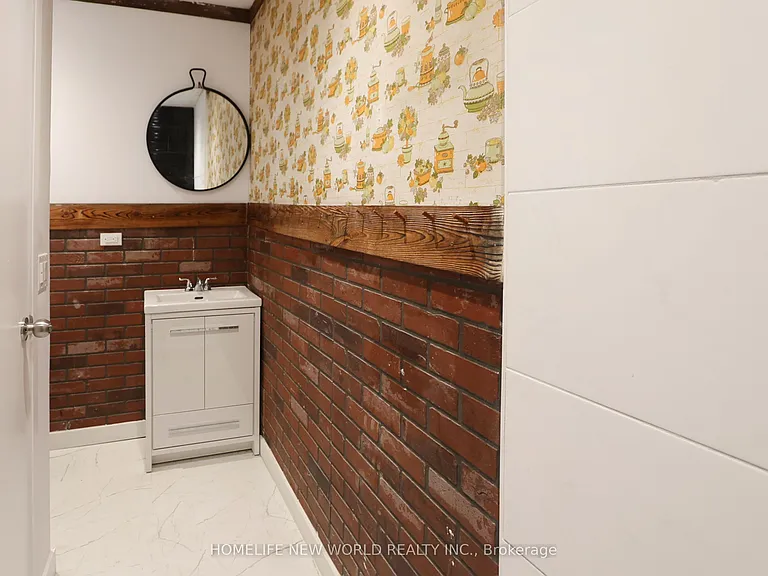 32 Pendeen Ave — Photo 34