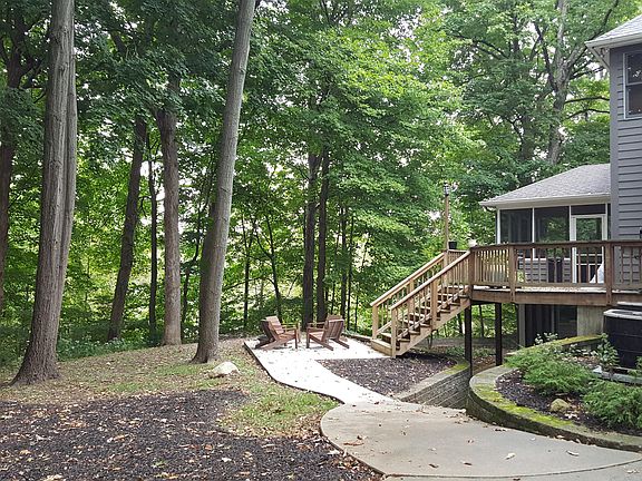 2nd image of 607 Shady Creek Dr