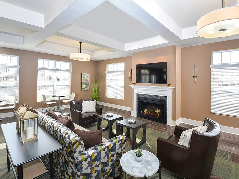 Tiffin Pointe — Photo 21