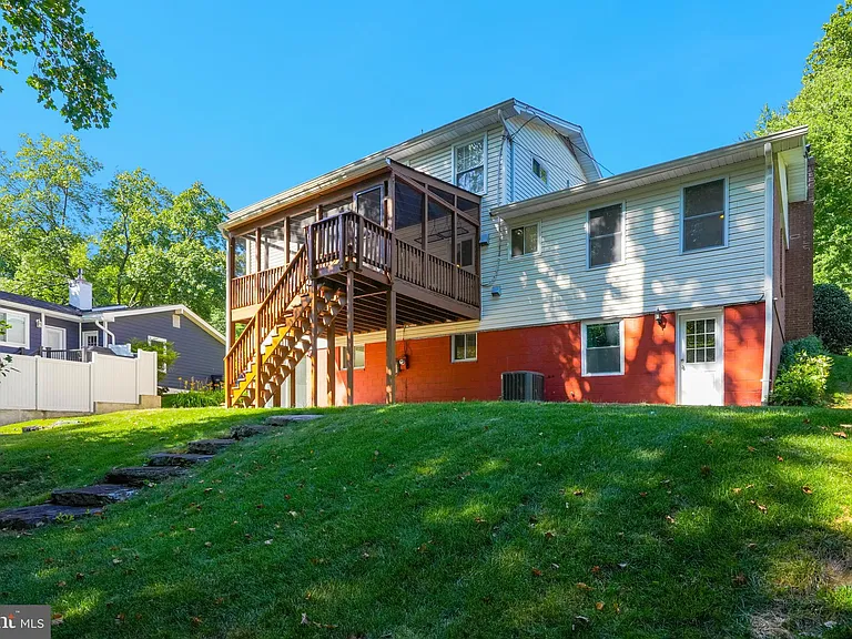 5021 Fleming Dr — Photo 70