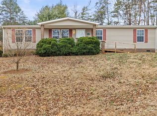 2752 14th Avenue Pl NE, Conover, NC 28613