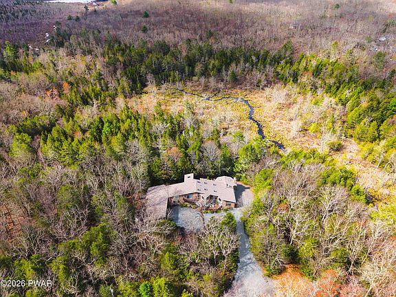 2nd image of 804 Ranch Ct