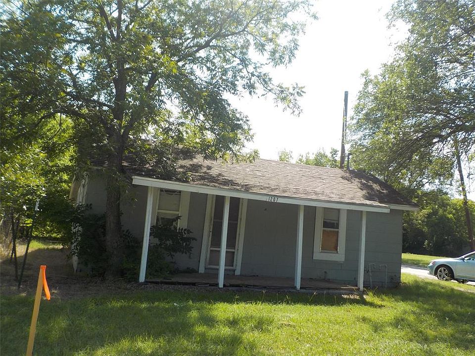 1st image of 1207 Beaver St