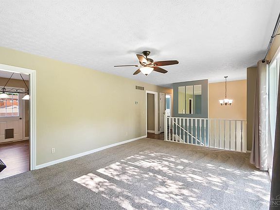 4th image of 6264 Oakcreek Dr