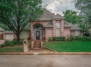 315 Tealwood Dr, Longview, TX 75605