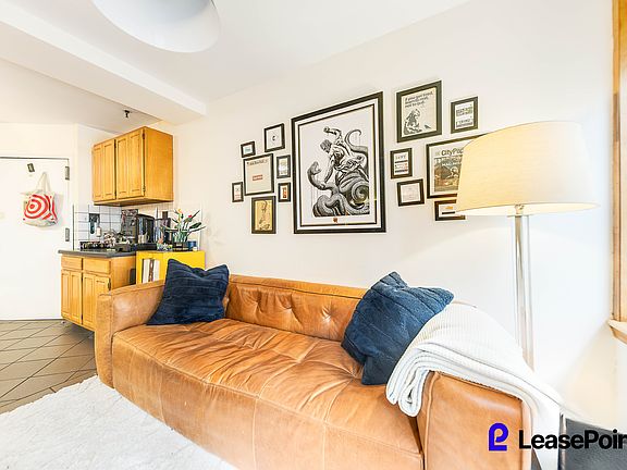2nd image of 523 9th Ave APT 2C