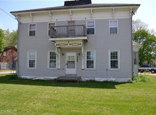 223 E Fairplains St, Greenville, MI 48838