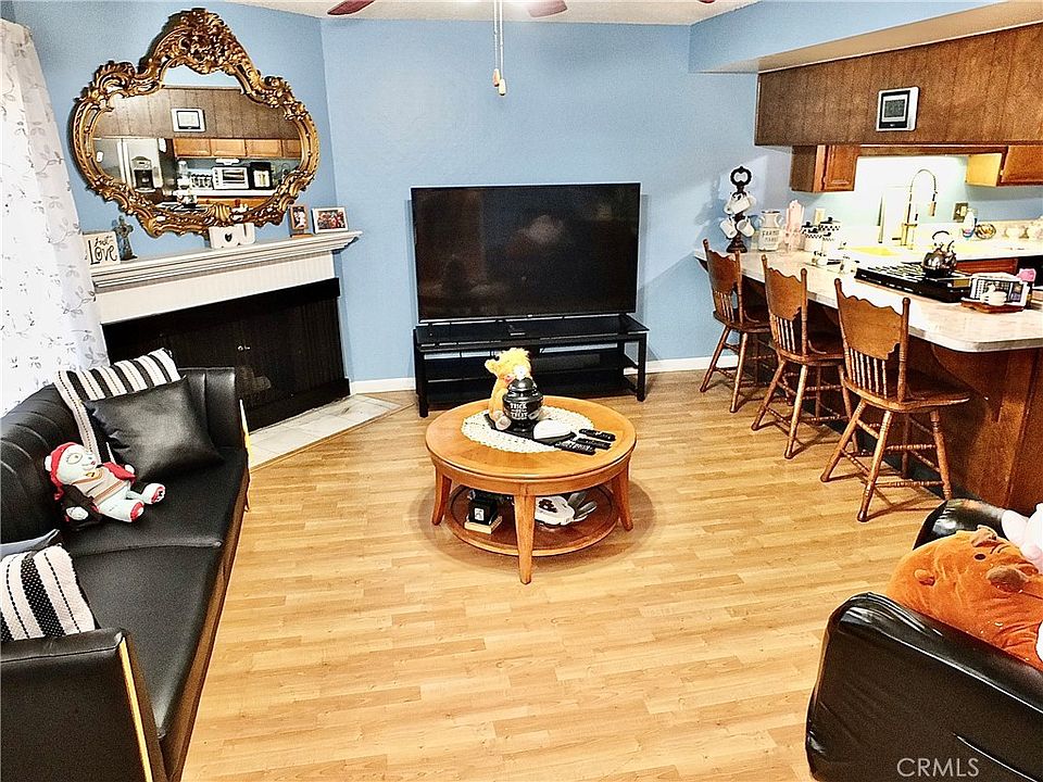 1st image of 10420 Downey Ave APT 203
