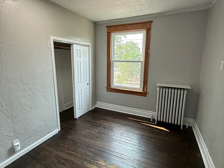 605 W 5th Ave #202 — Photo 4