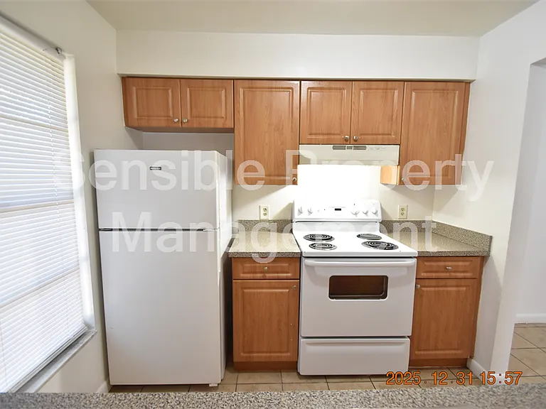 6618 N Church Ave #D — Photo 14
