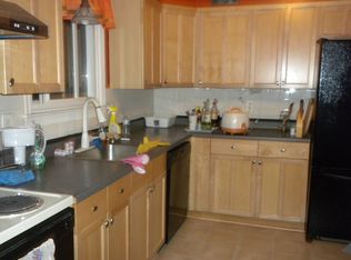 92 Homestead Ln #3, Brookfield, CT 06804
