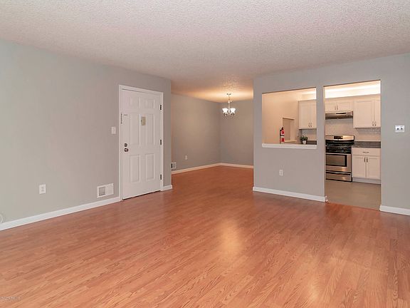 Living,Dining & Kitchen