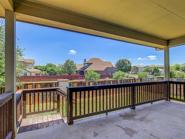356 Quarry Ln — Photo 35