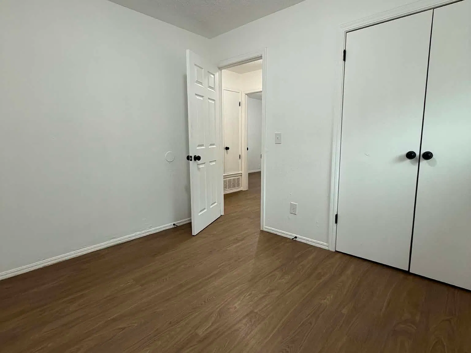4 bed, 1161 sqft, $1,700 — Photo 4