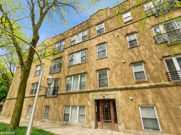 2556 W Rosemont Ave APT 1, Chicago, IL 60659
