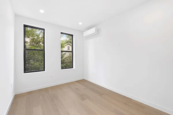 Rented by Fountain Realty Group | media 20