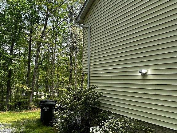 5th image of 12404 Sickles Ln