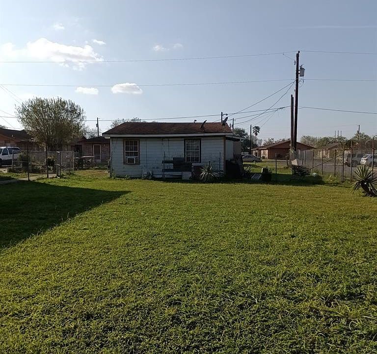 1702 Combes St, San Benito, TX 78586 MLS 30985637 Zillow