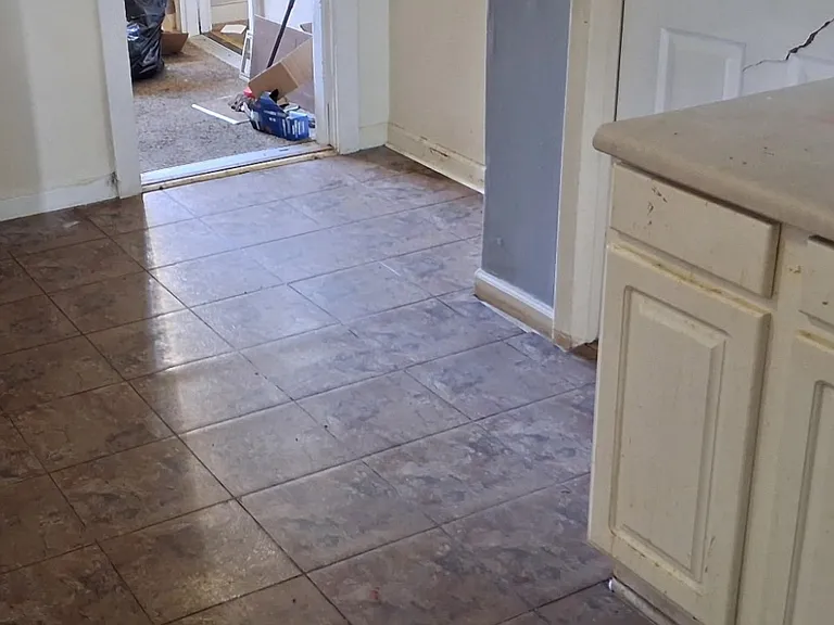 308 Reynolds St #1 — Photo 2