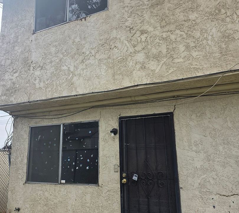 1st image of 621 Olive St