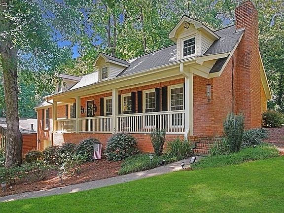 3rd image of 6280 Shallowford Way