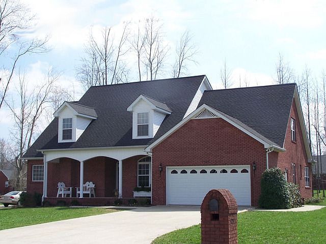 1st image of 328 Brookside Dr