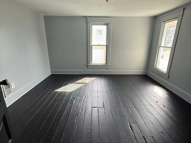 334 Woods Ave — Photo 6