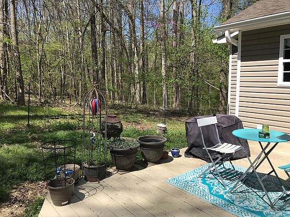 5th image of 6405 Rolling Acres Dr
